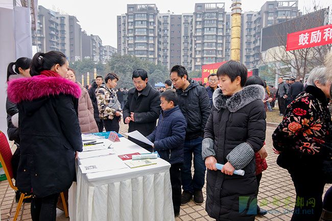 夹江县有多少人口_四川夹江工地垮塌(2)