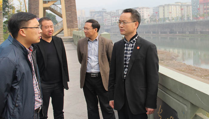 周伦斌到马边县调研旅游扶贫工作