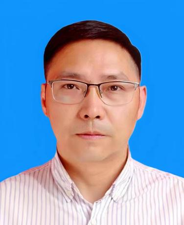 党组成员、机关党委书记  吴智敏