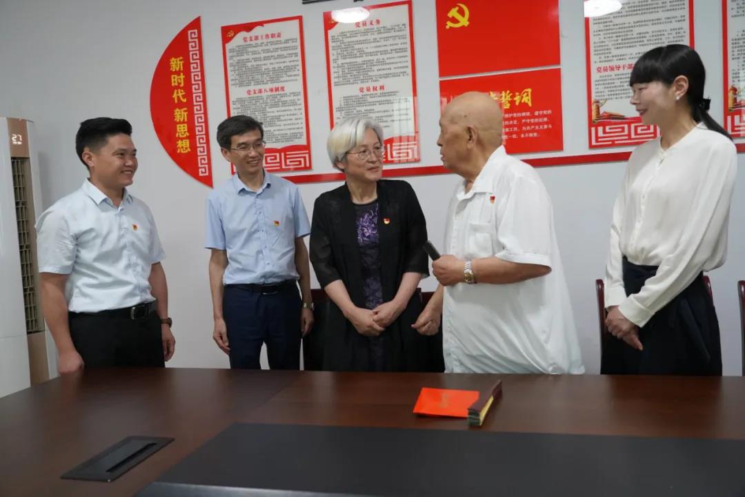 /website-webapp/ewebeditor/uploadfile/2